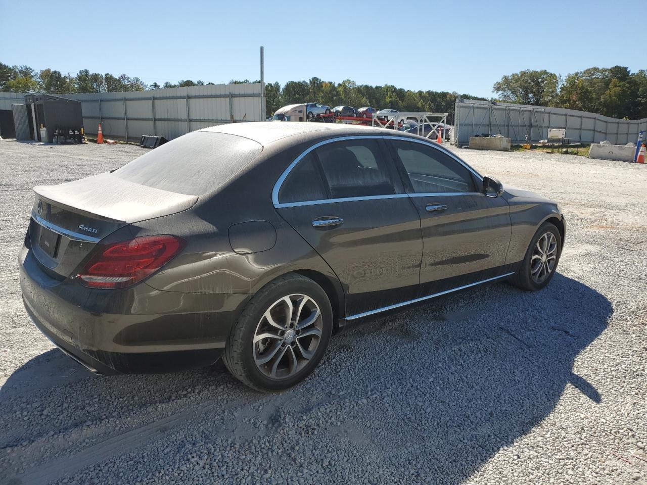 VIN 55SWF4KB3GU107617 2016 MERCEDES-BENZ C-CLASS no.3