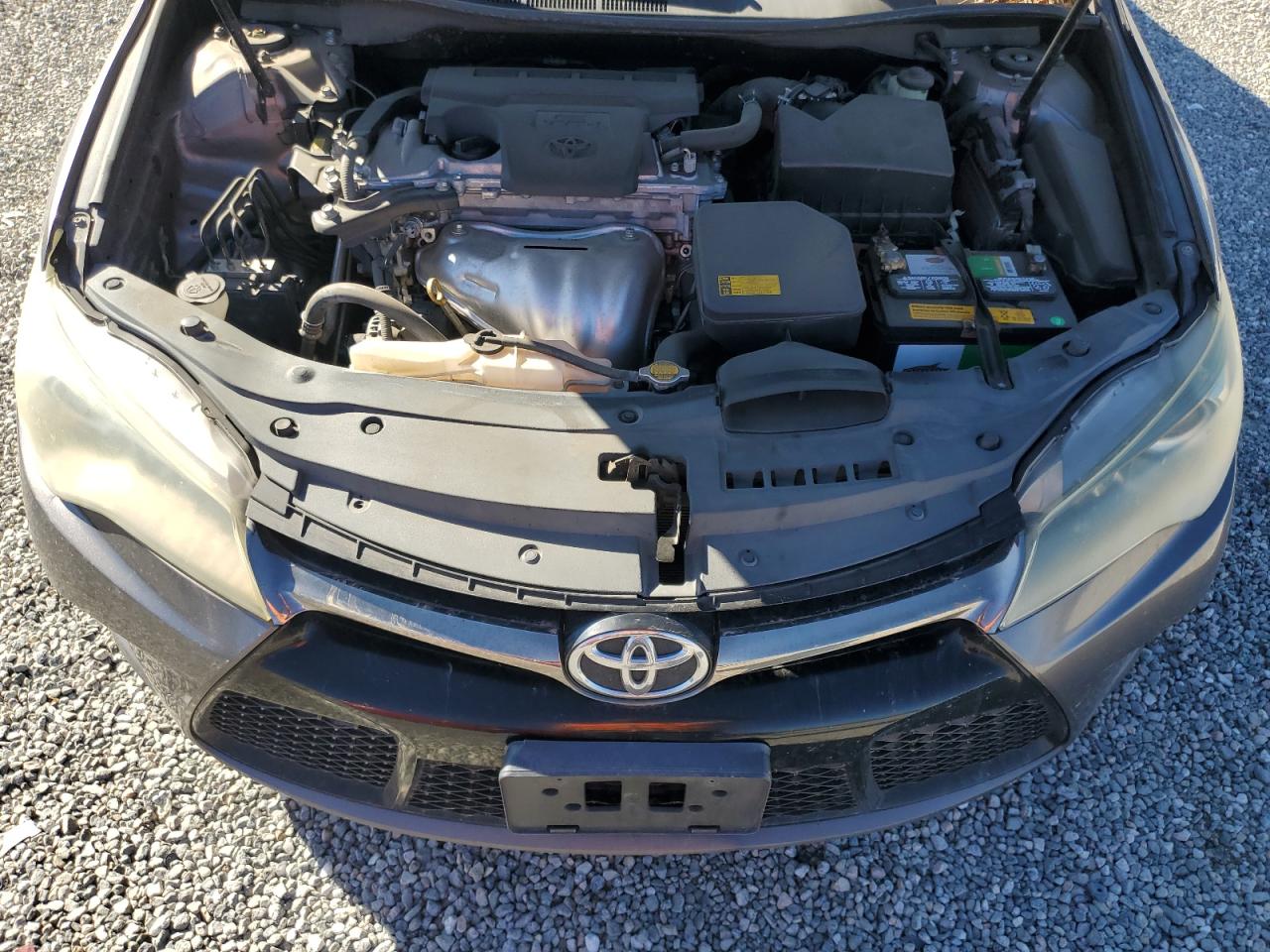 2015 Toyota Camry - Image 11
