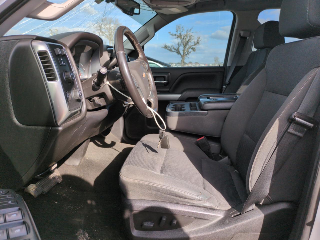 2018 Chevrolet Silverado - Image 7