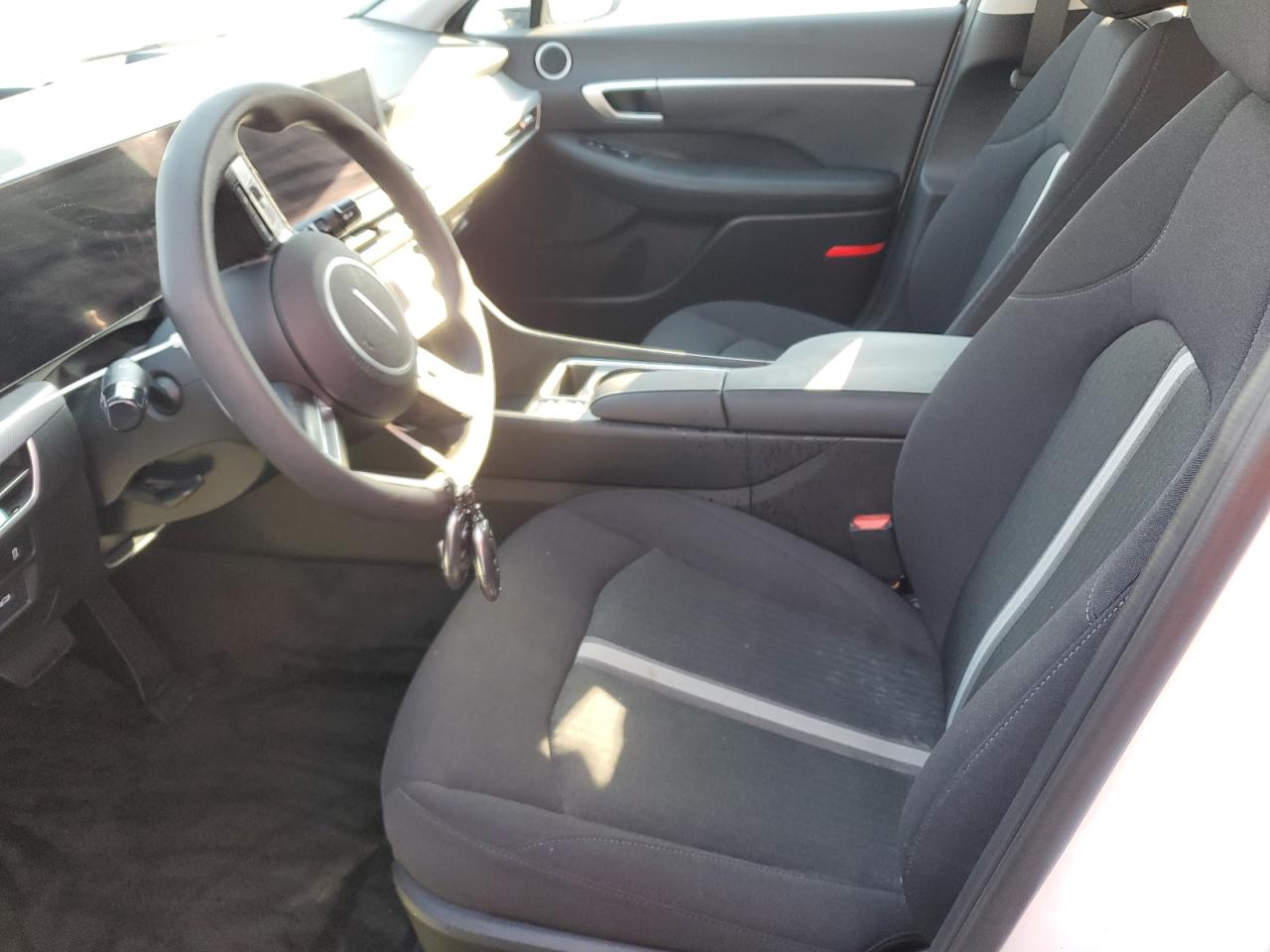2024 Hyundai Sonata - Image 7