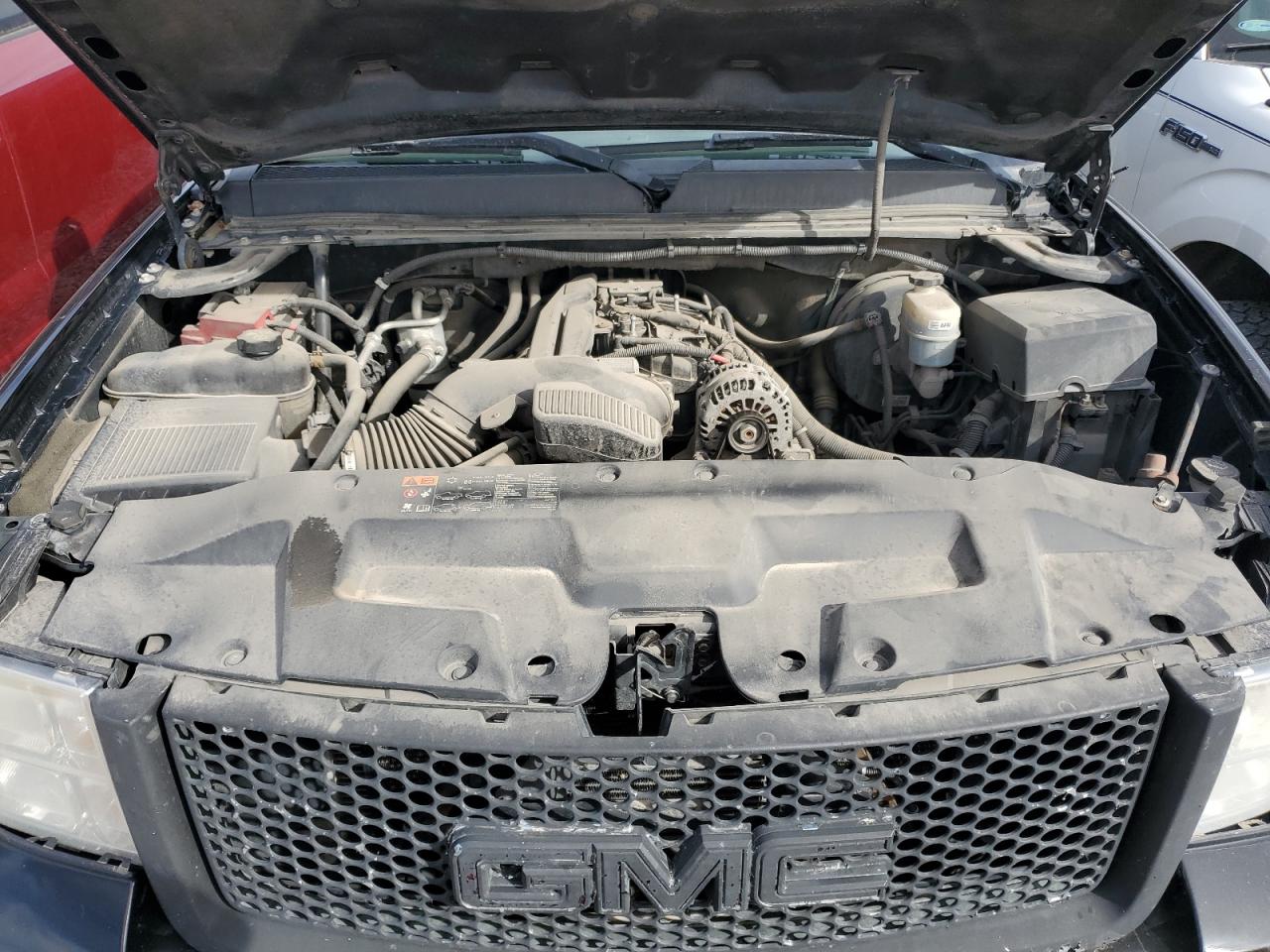 2011 GMC Sierra - Image 13