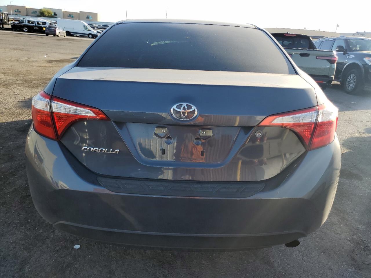 2015 Toyota Corolla L VIN: 5YFBURHE5FP271751 Lot: 78122574