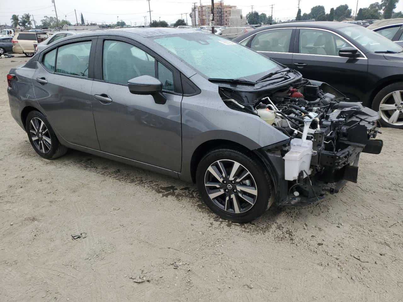 2021 Nissan Versa - Image 4
