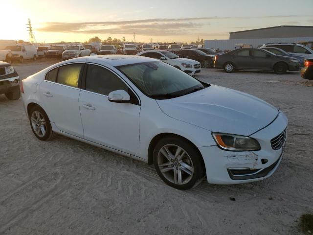  VOLVO S60 2015 Белый