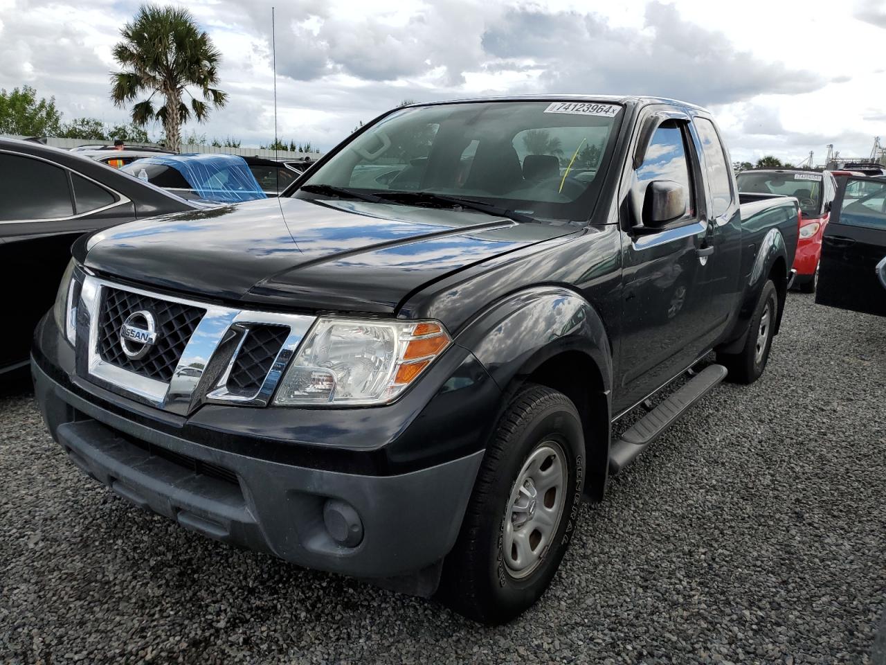 1N6BD0CT5KN782656 2019 NISSAN NAVARA - Image 1