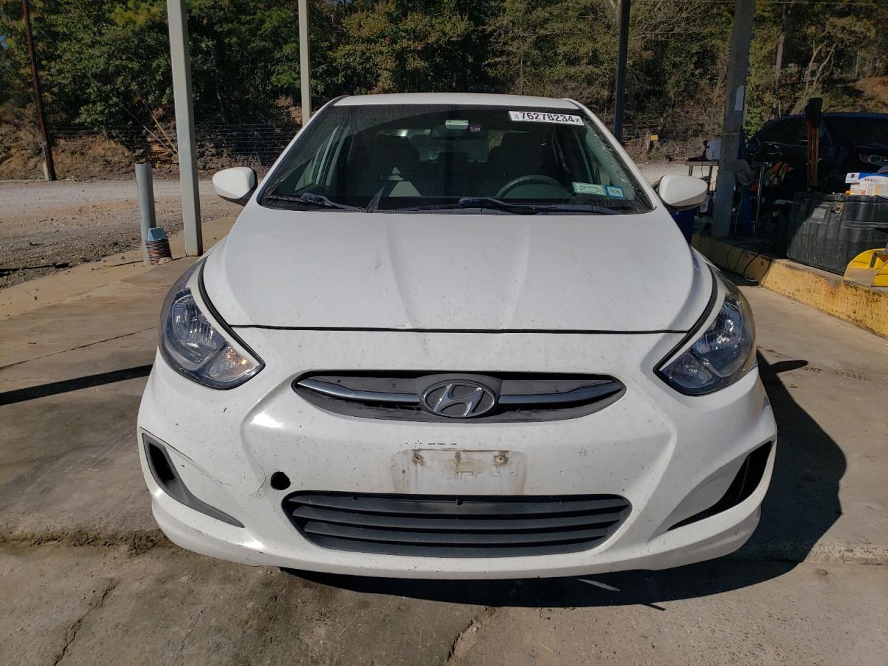 2017 Hyundai Accent - Image 5