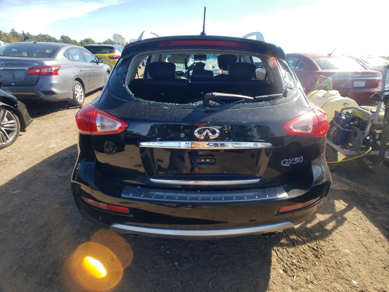 2016 Infiniti QX50 - Image 6
