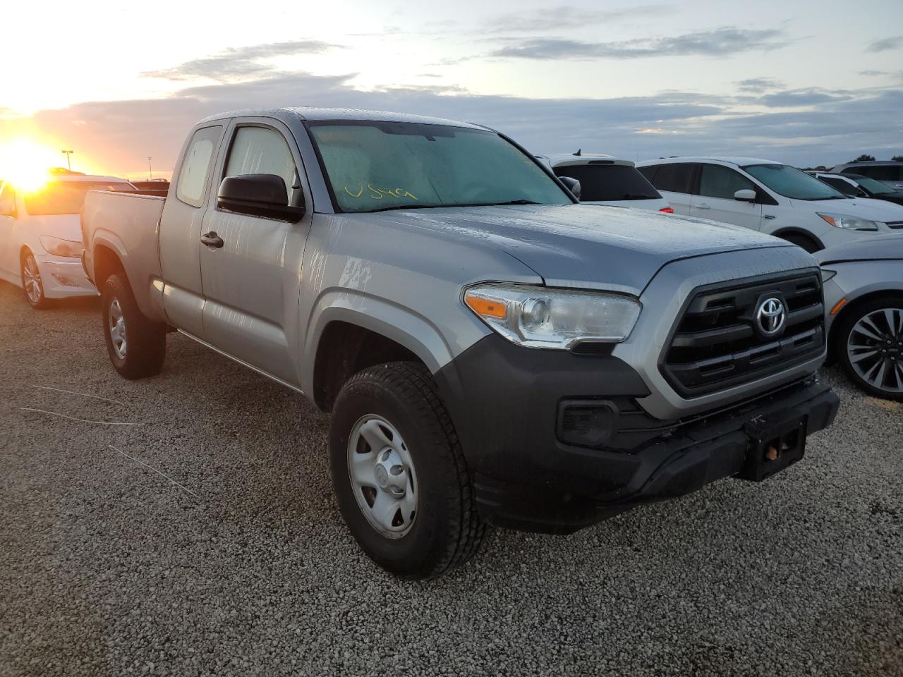 2017 Toyota Tacoma - Image 4