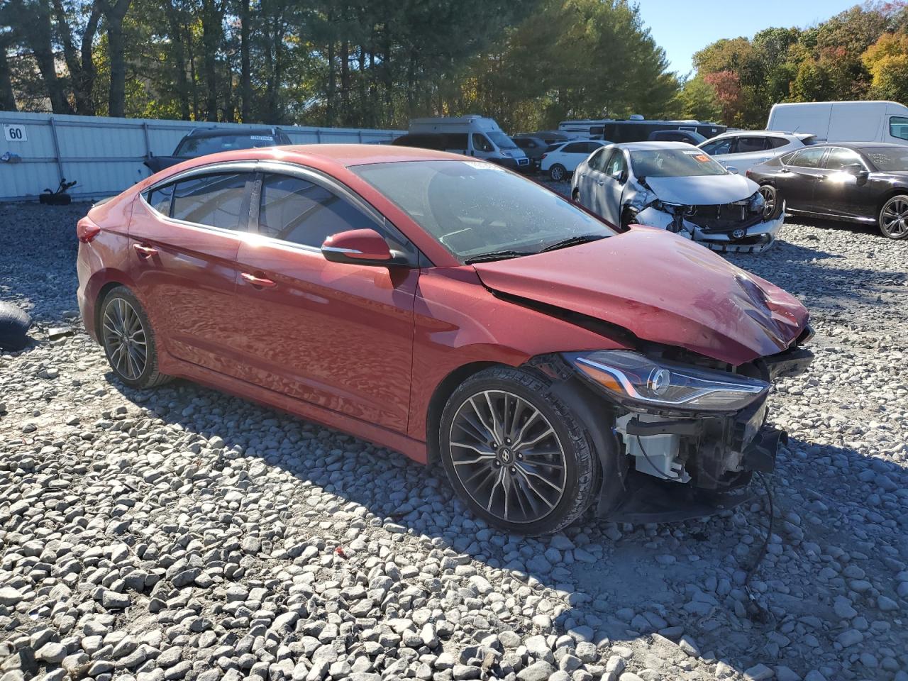2017 Hyundai Elantra - Image 4