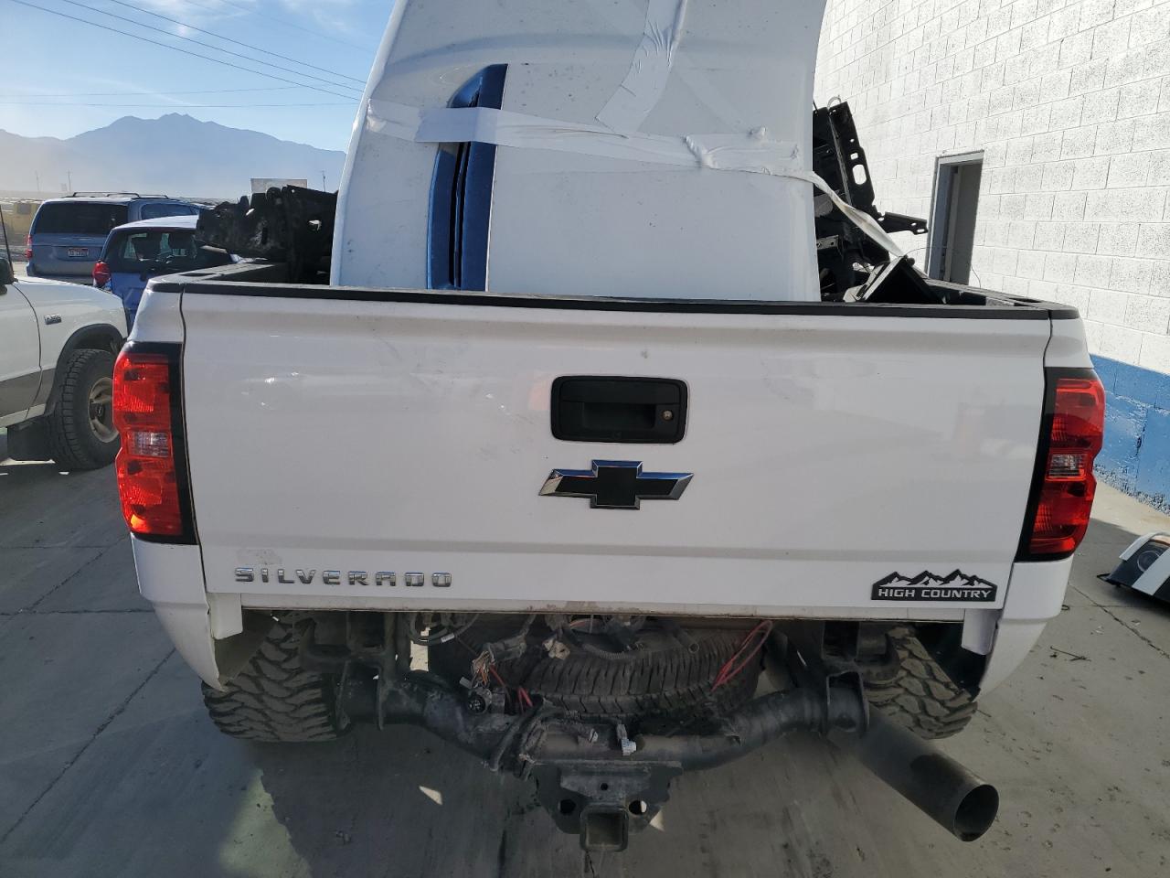 1GC1KTEY6KF121274 2019 Chevrolet Silverado K2500 Heavy Duty Ltz