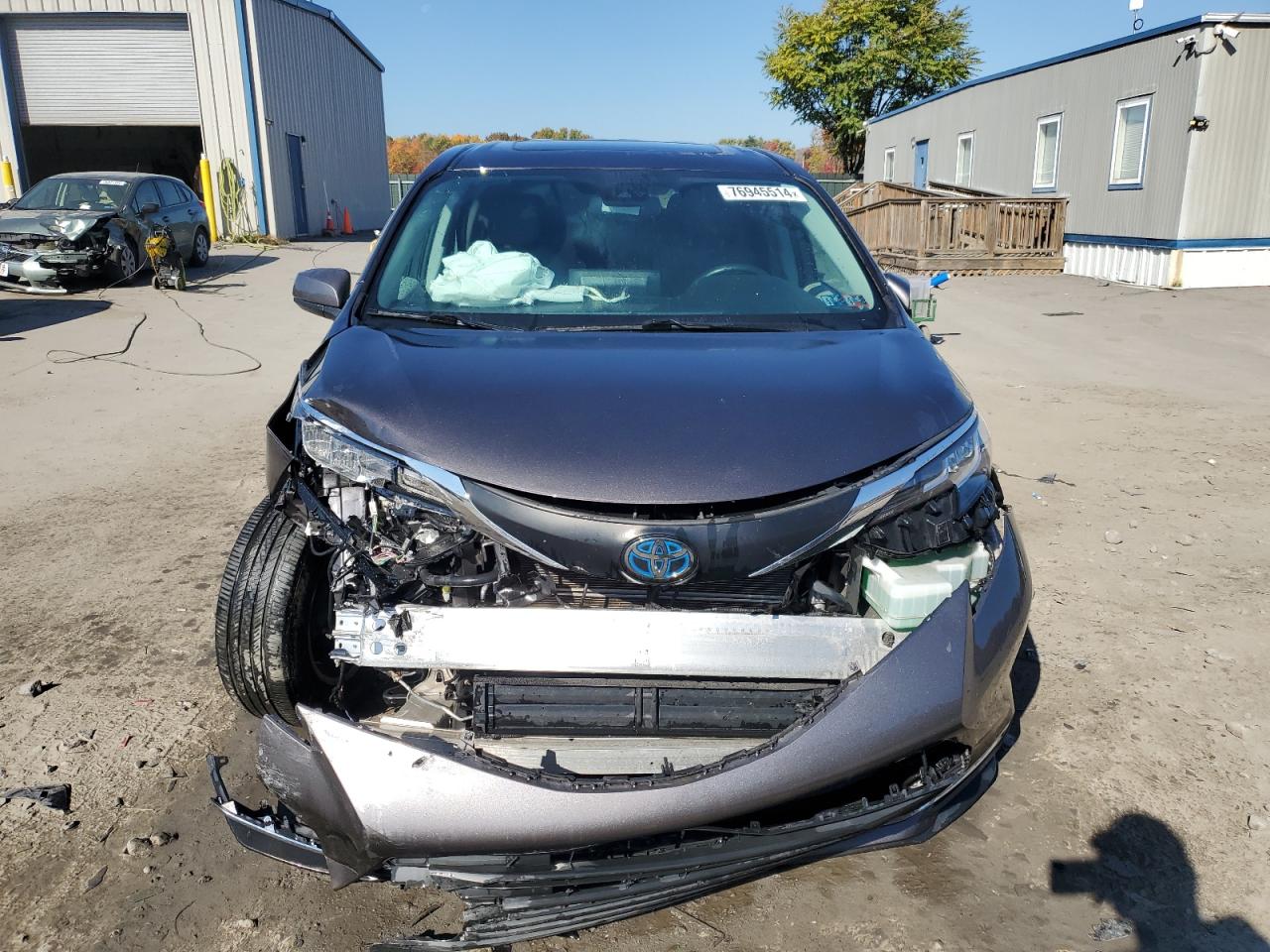 2021 Toyota Sienna - Image 5
