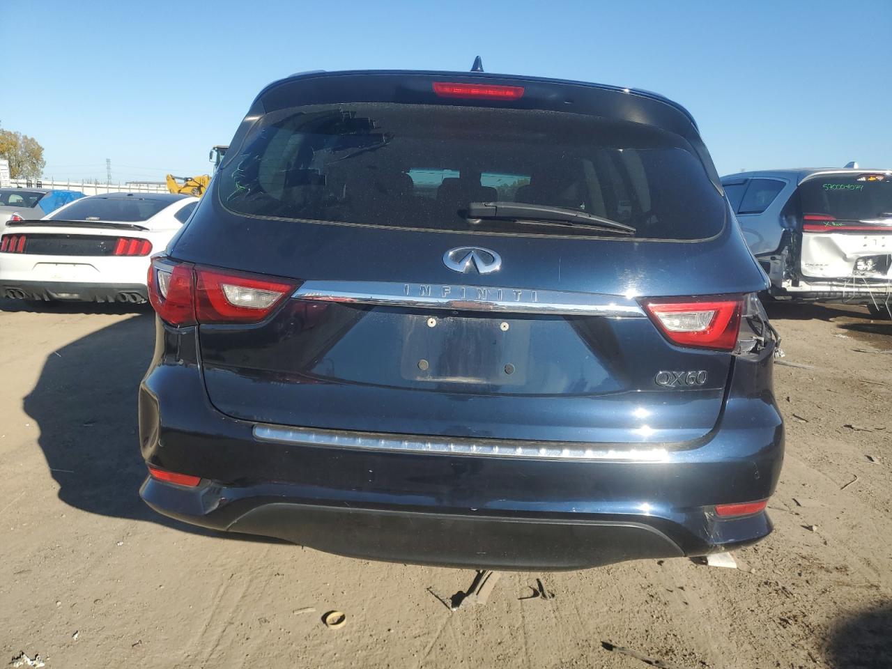 2016 Infiniti QX60 - Image 6