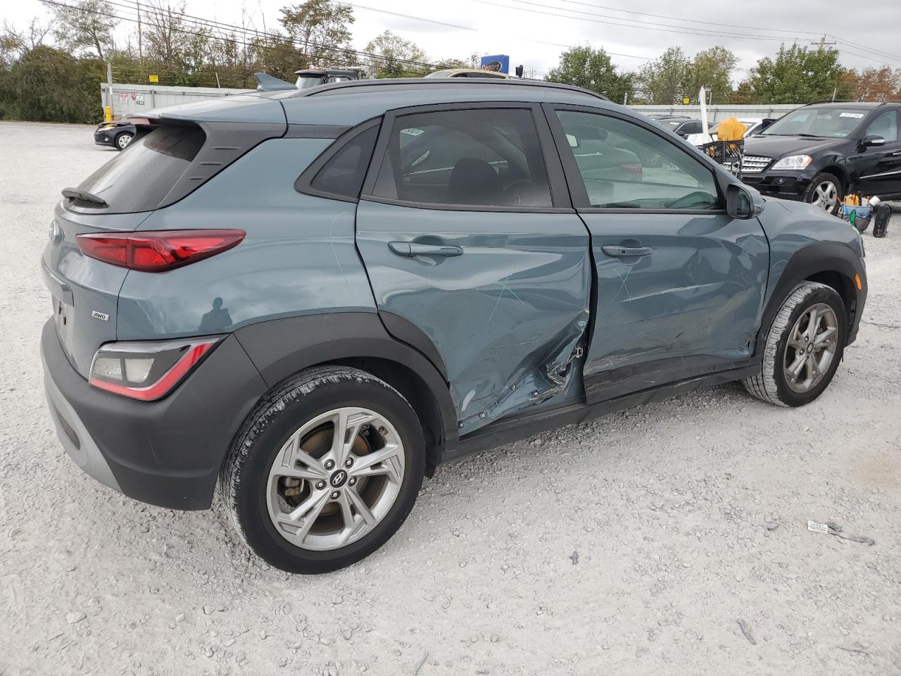 2022 Hyundai Kona - Image 3
