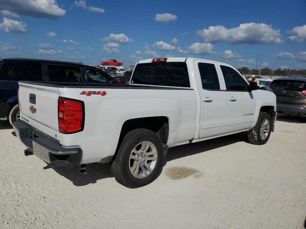 2018 Chevrolet Silverado - Image 3