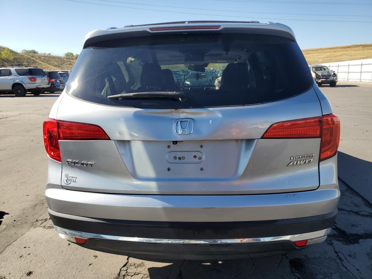 5FNYF6H94GB092944 2016 Honda Pilot Touring