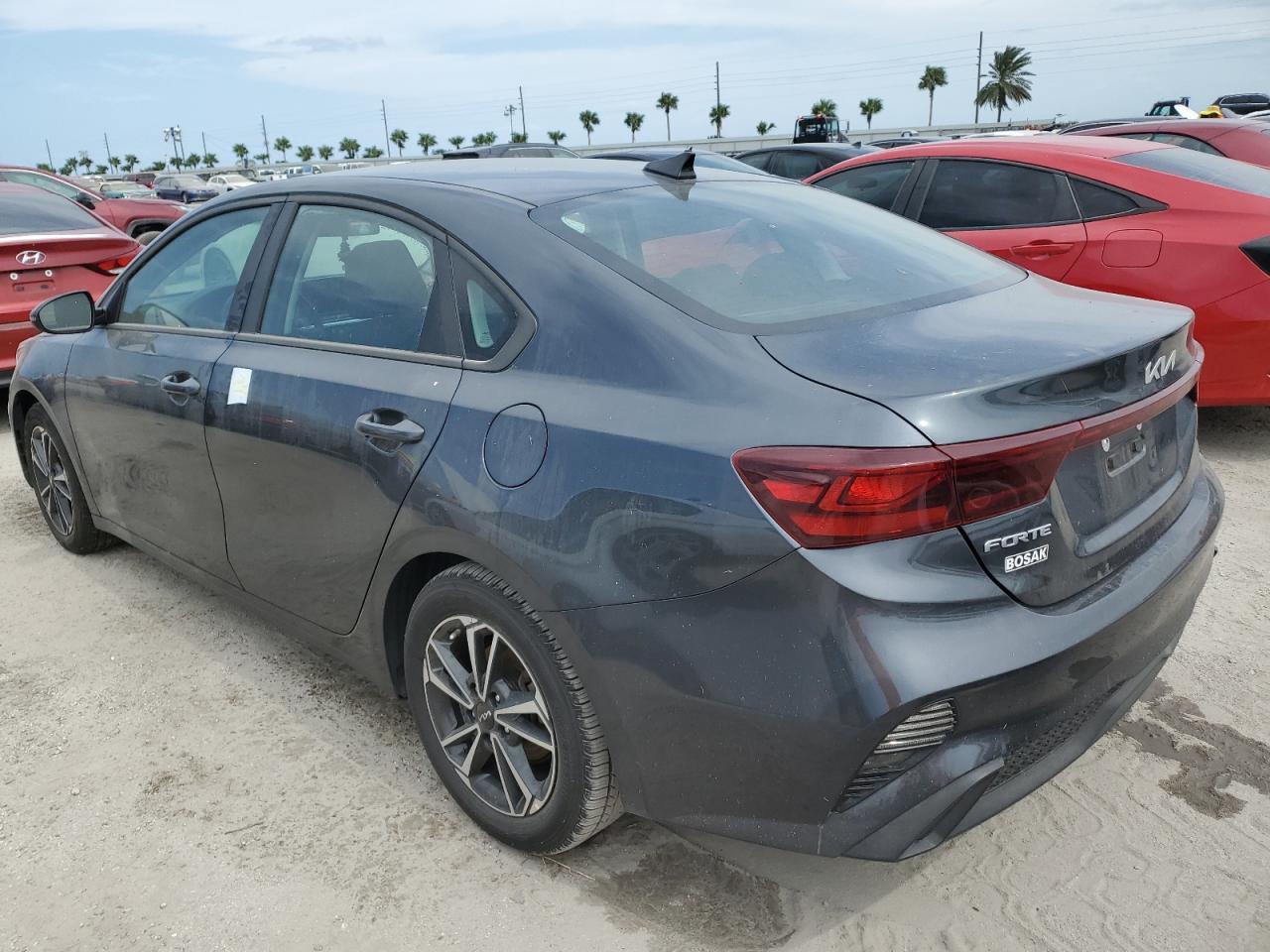 2024 Kia Forte - Image 2
