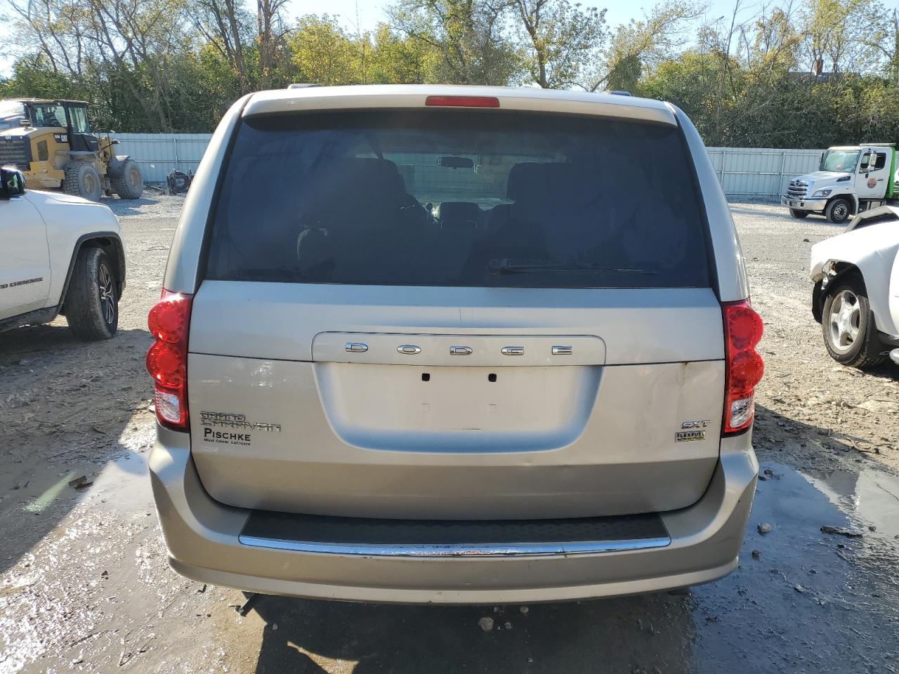 2C4RDGCG5ER263675 2014 Dodge Grand Caravan Sxt