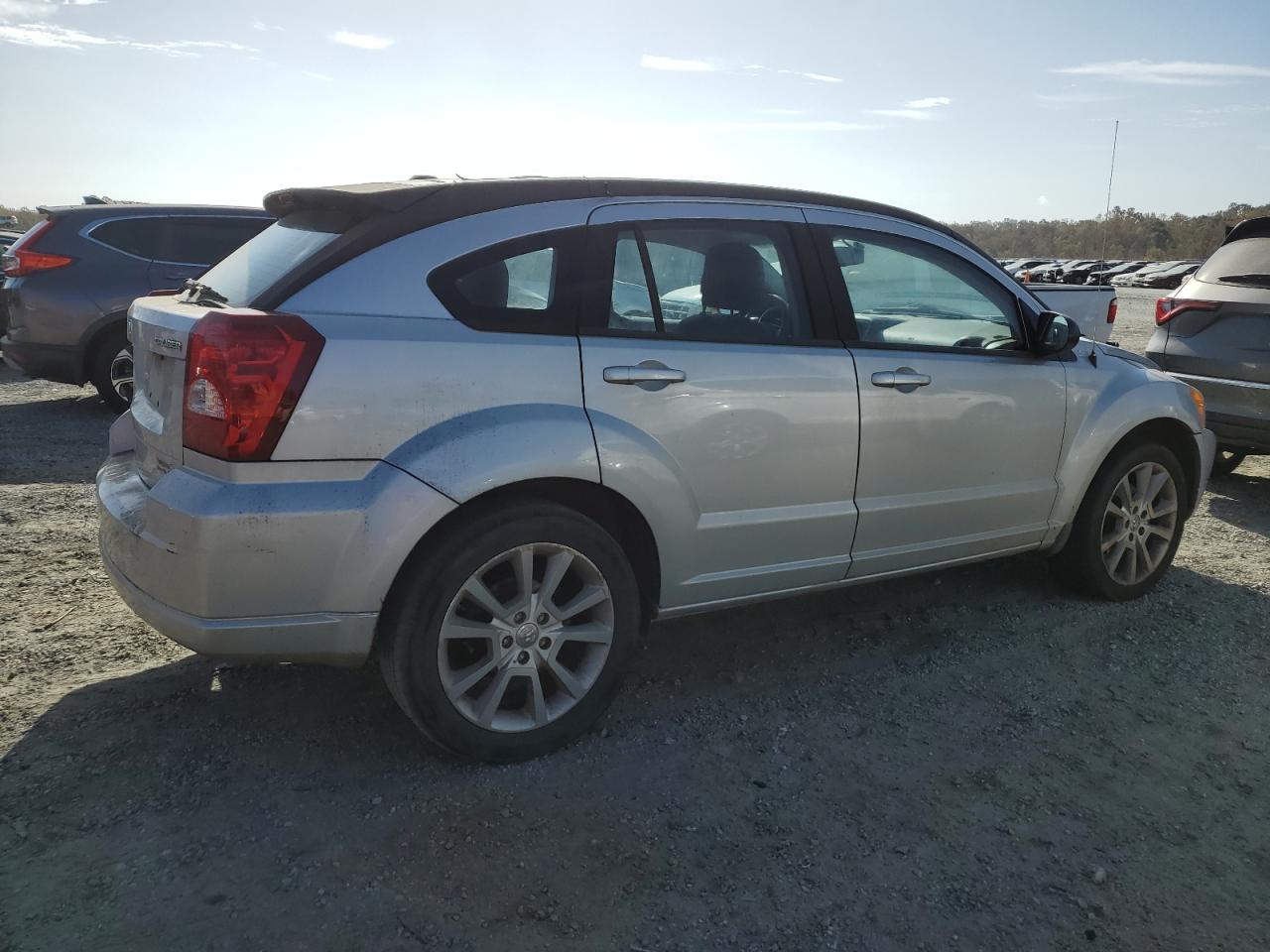 2011 Dodge Caliber - Image 3