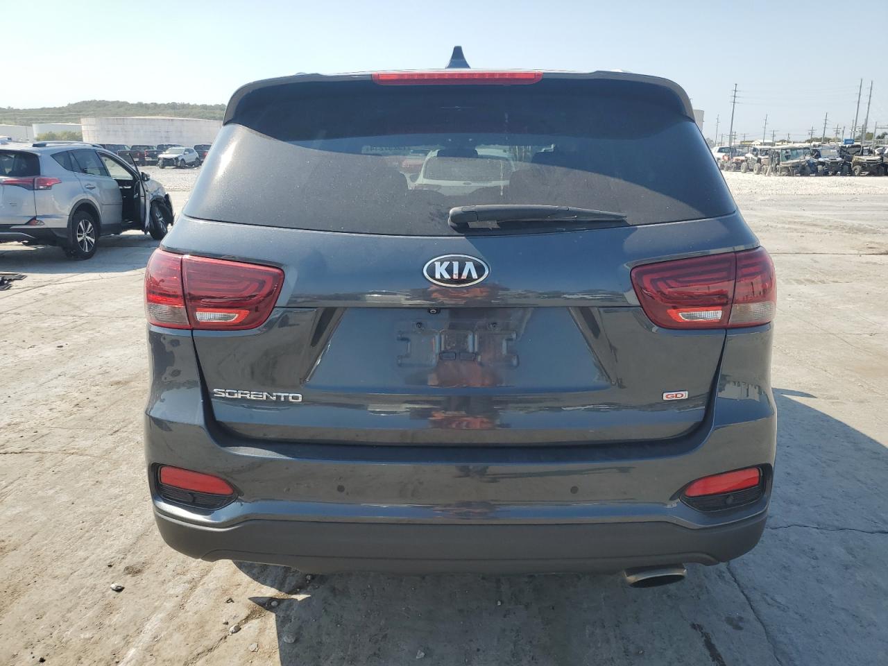 5XYPGDA35KG604425 2019 Kia Sorento L