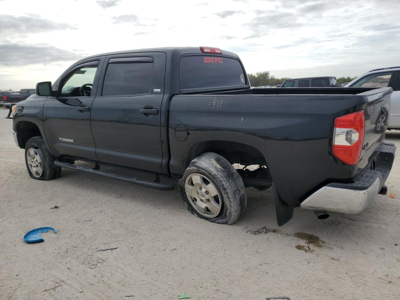 2014 Toyota Tundra - Image 2