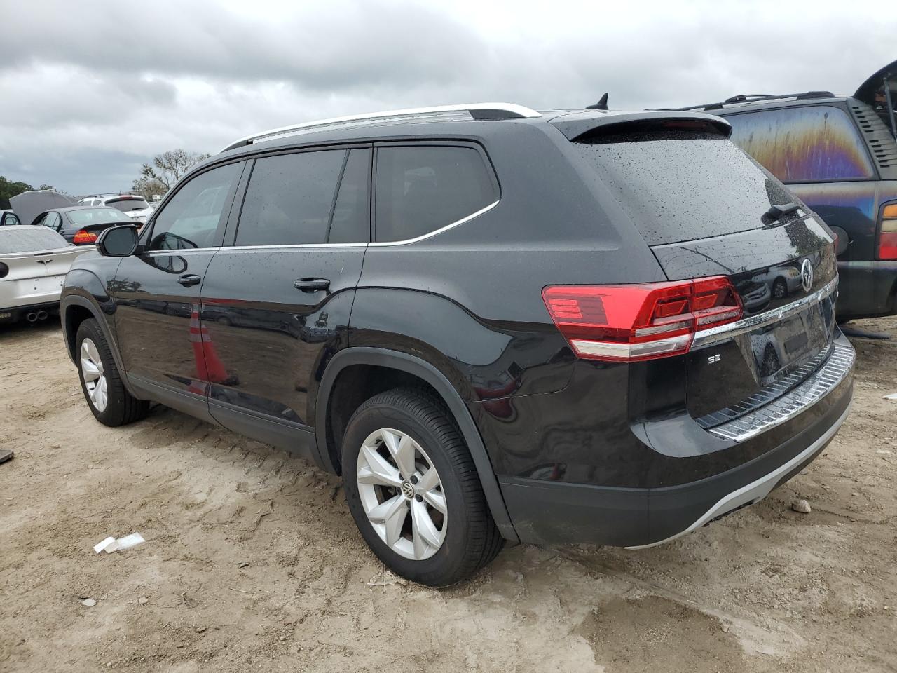 1V2WR2CA4KC579672 2019 VOLKSWAGEN ATLAS - Image 2