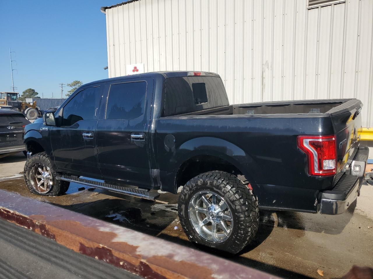 2016 Ford F-150 - Image 2