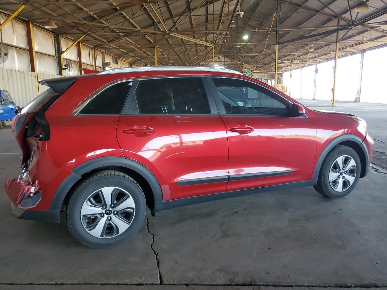 KNDCB3LC5L5422481 2020 Kia Niro Lx