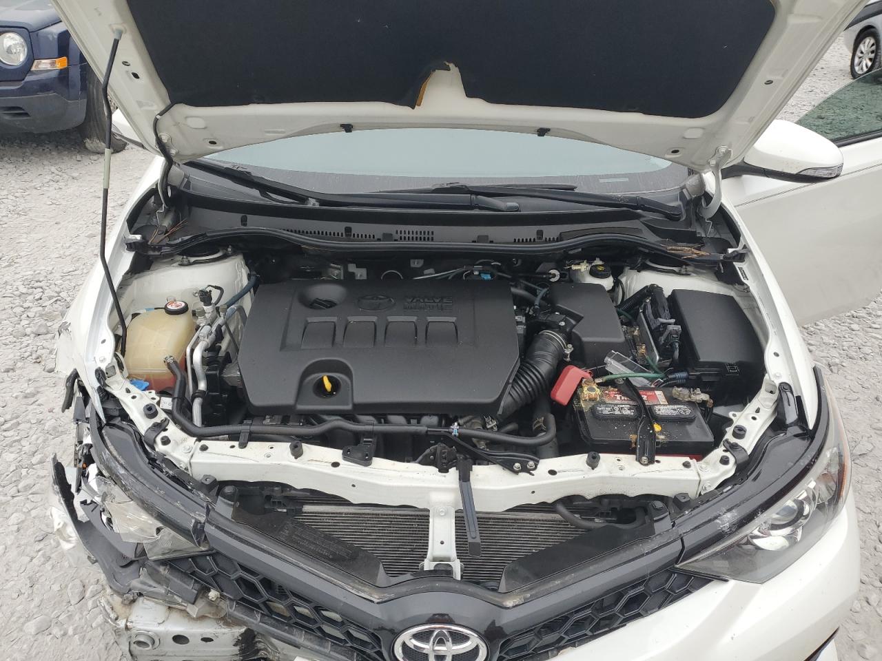 2017 Toyota Corolla - Image 11