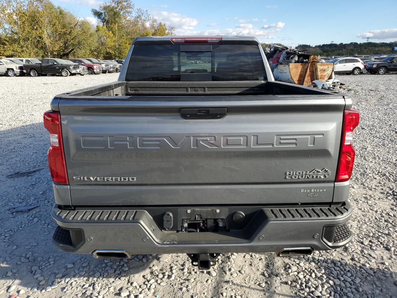2019 Chevrolet Silverado - Image 6