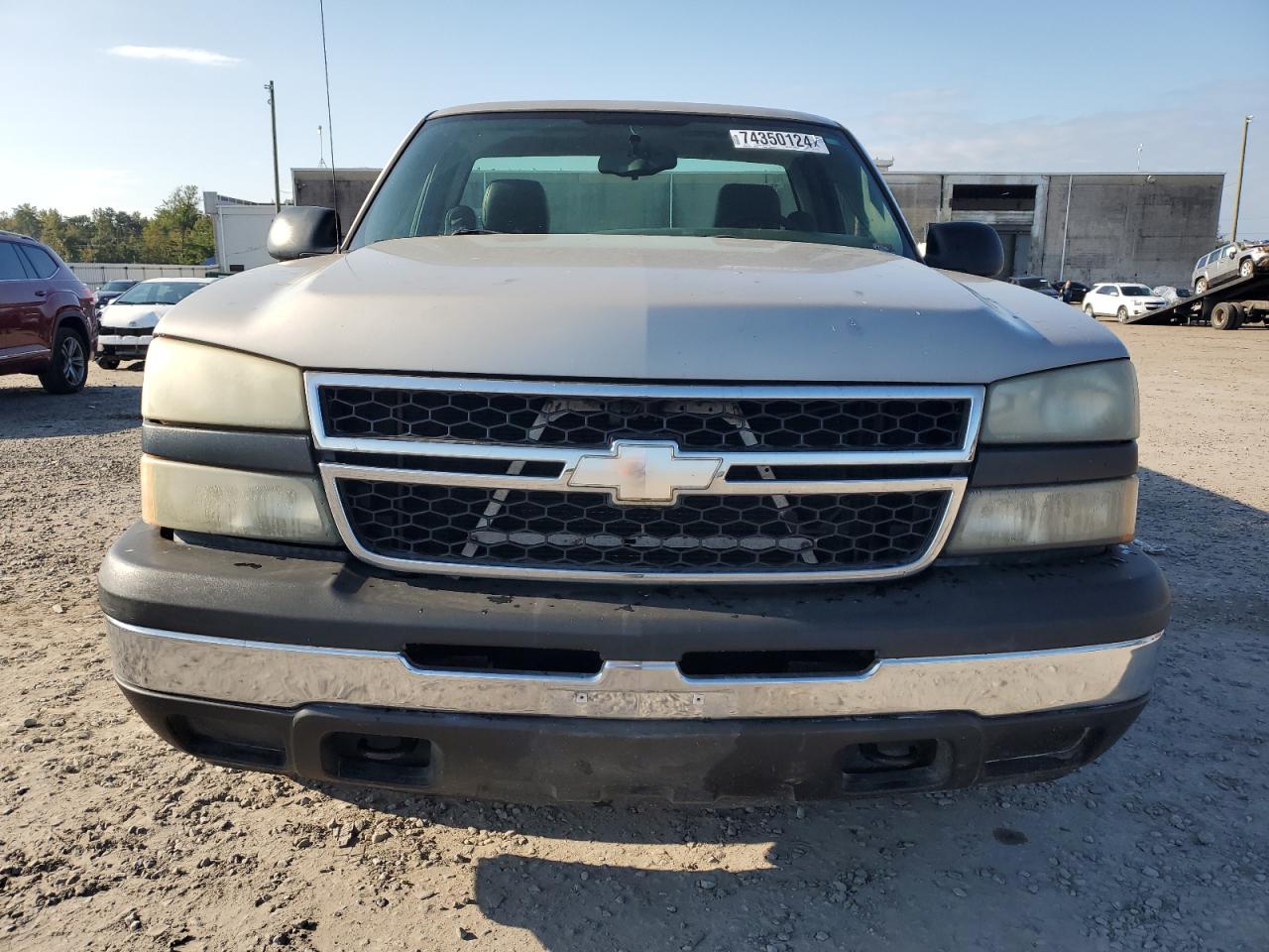 2007 Chevrolet Silverado - Image 5