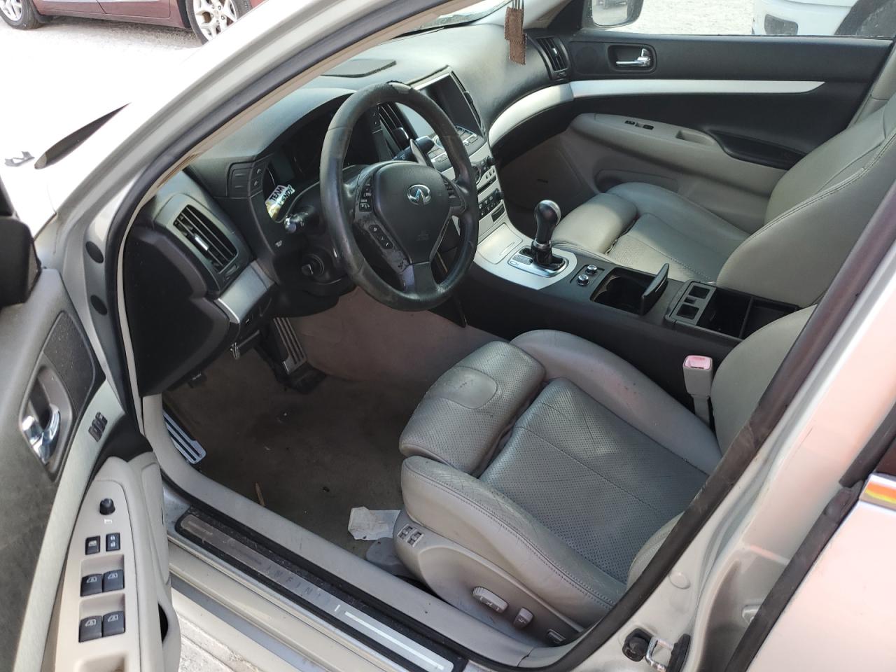 JNKCV61E59M309589 2009 Infiniti G37 Base