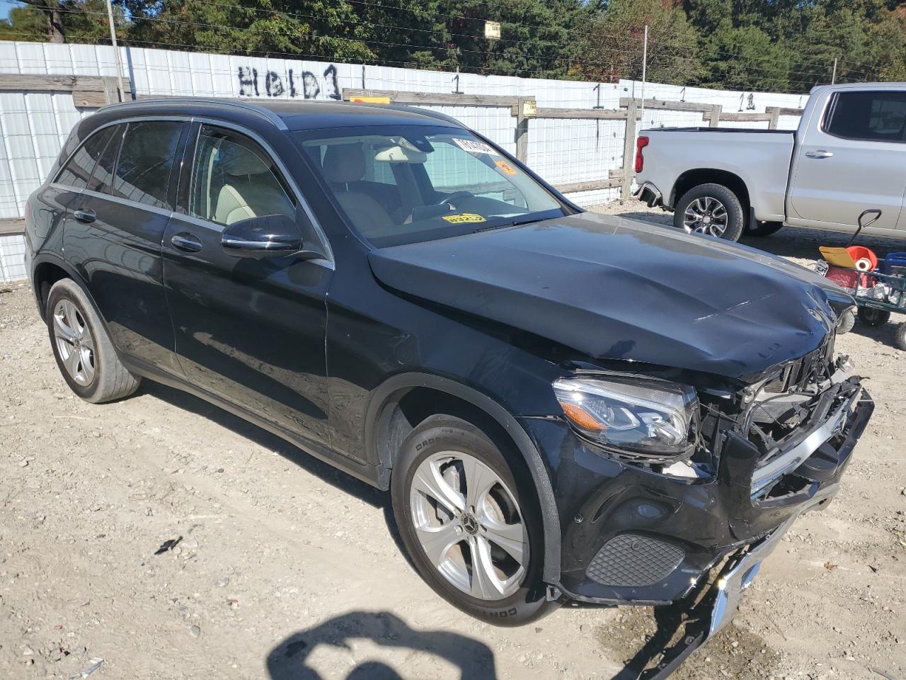 2018 Mercedes-Benz GLC - Image 4