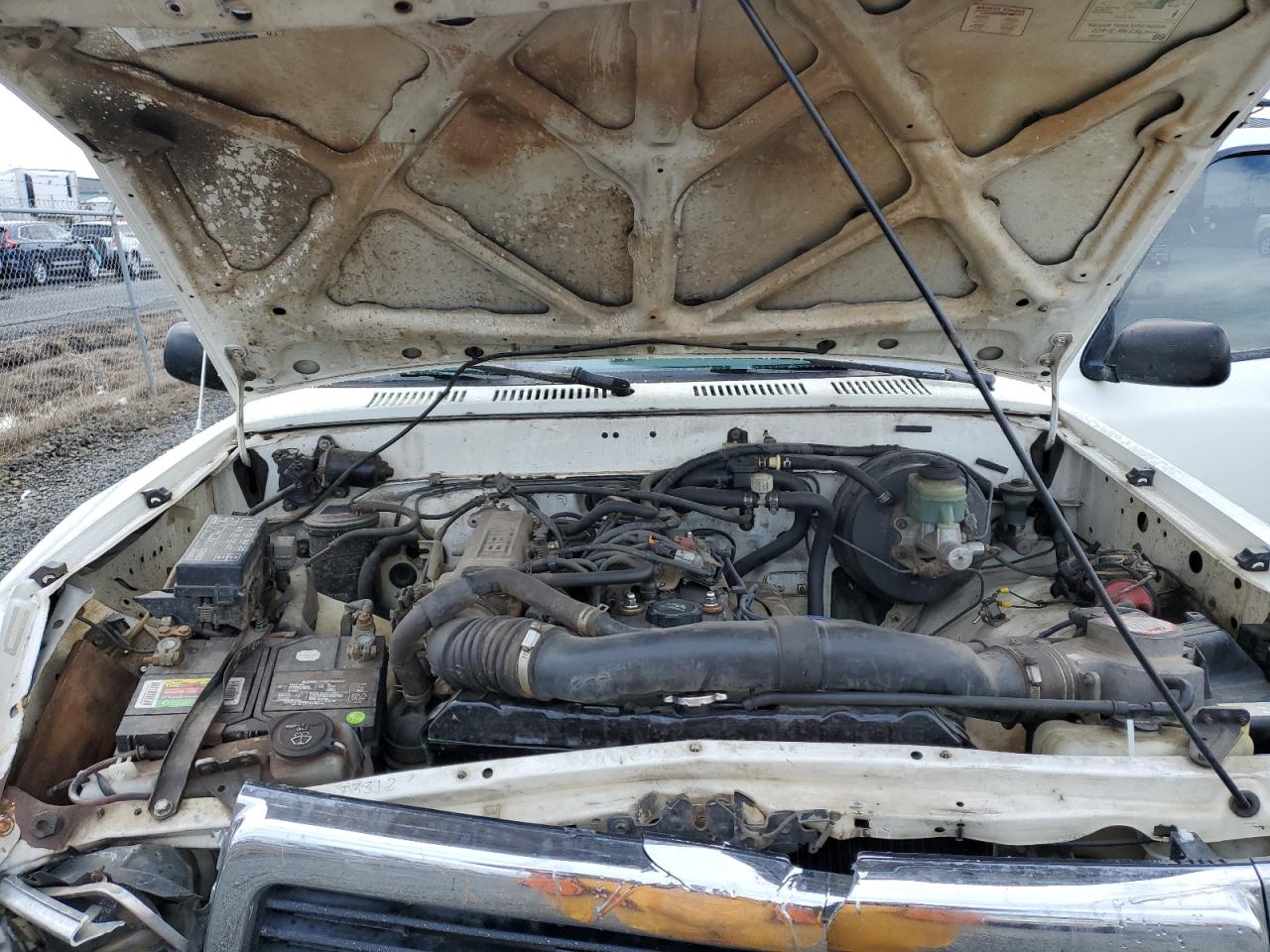1992 Toyota Pickup - Image 12