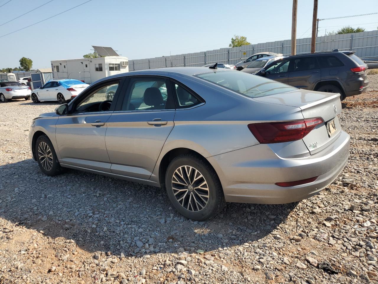 2020 Volkswagen Jetta - Image 2