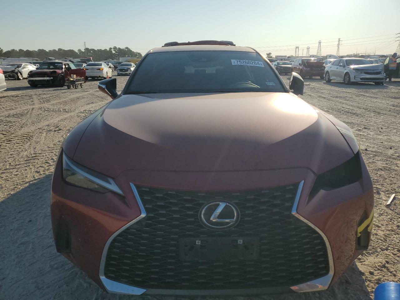 2022 Lexus IS - Image 5