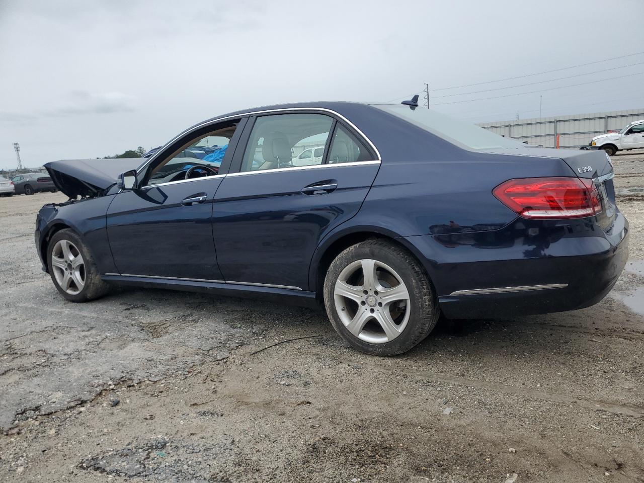 2014 Mercedes-Benz E-klasse - Image 2