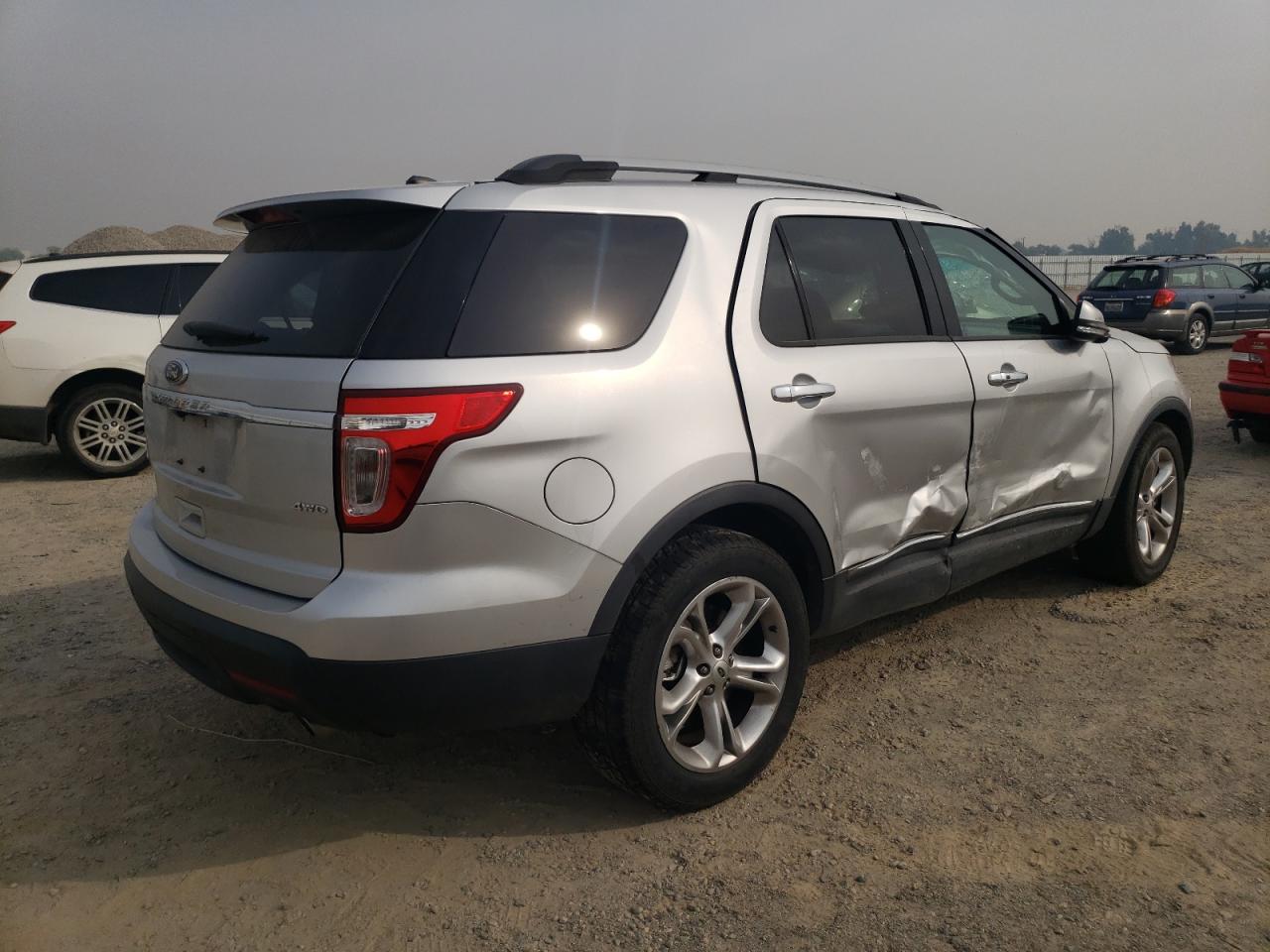 VIN 1FM5K8F80FGC25803 2015 FORD EXPLORER no.3