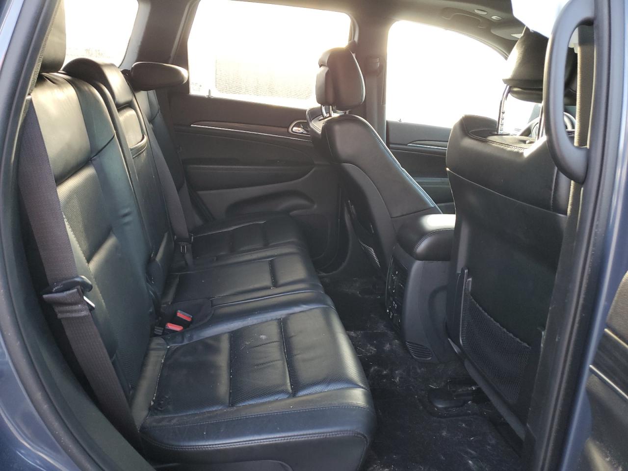 2019 Jeep Grand Cherokee - Image 11