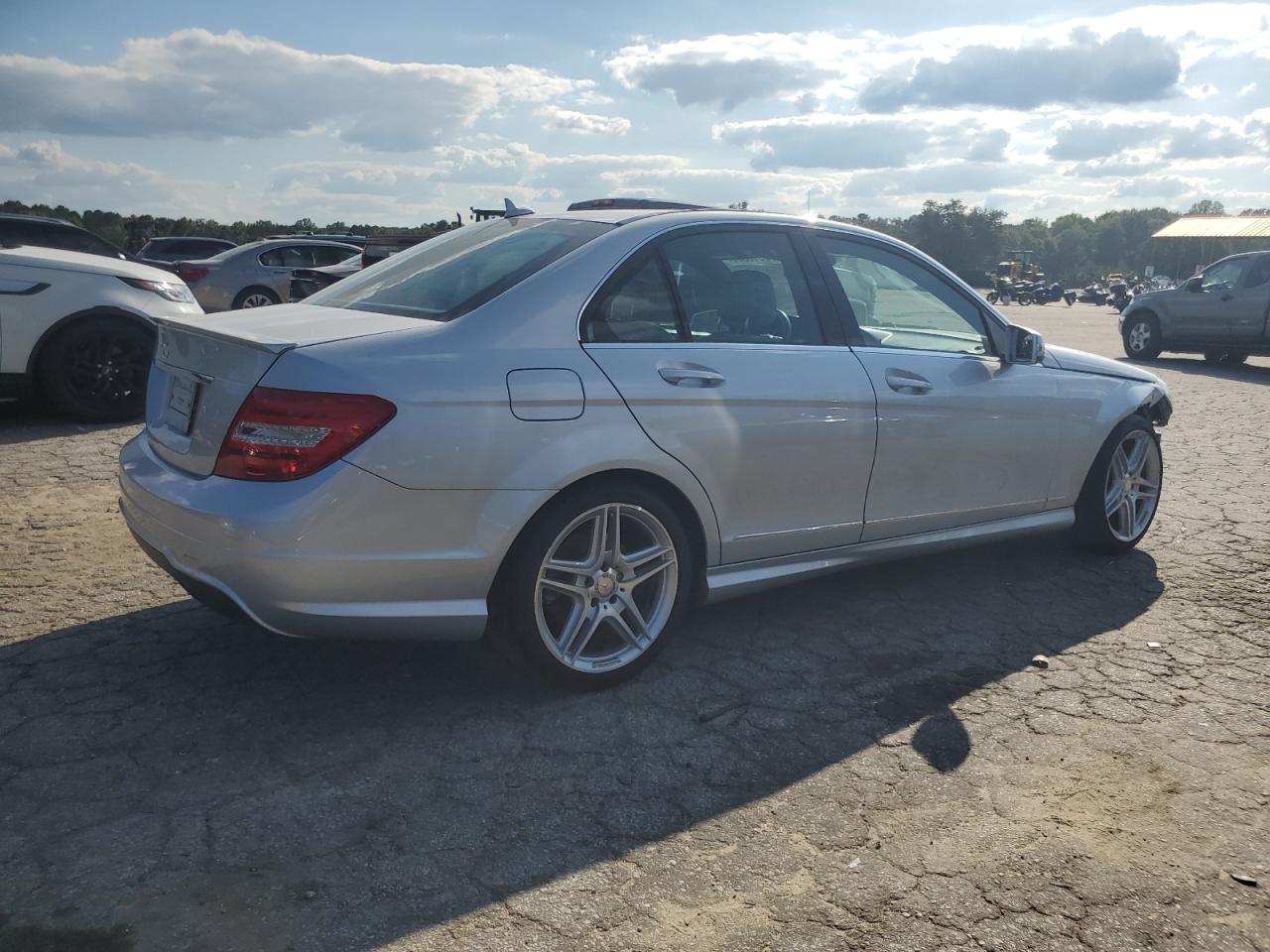 VIN WDDGF4HB8ER314269 2014 MERCEDES-BENZ C-CLASS no.3