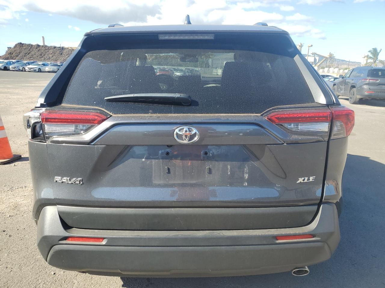 2023 Toyota RAV 4 - Image 6