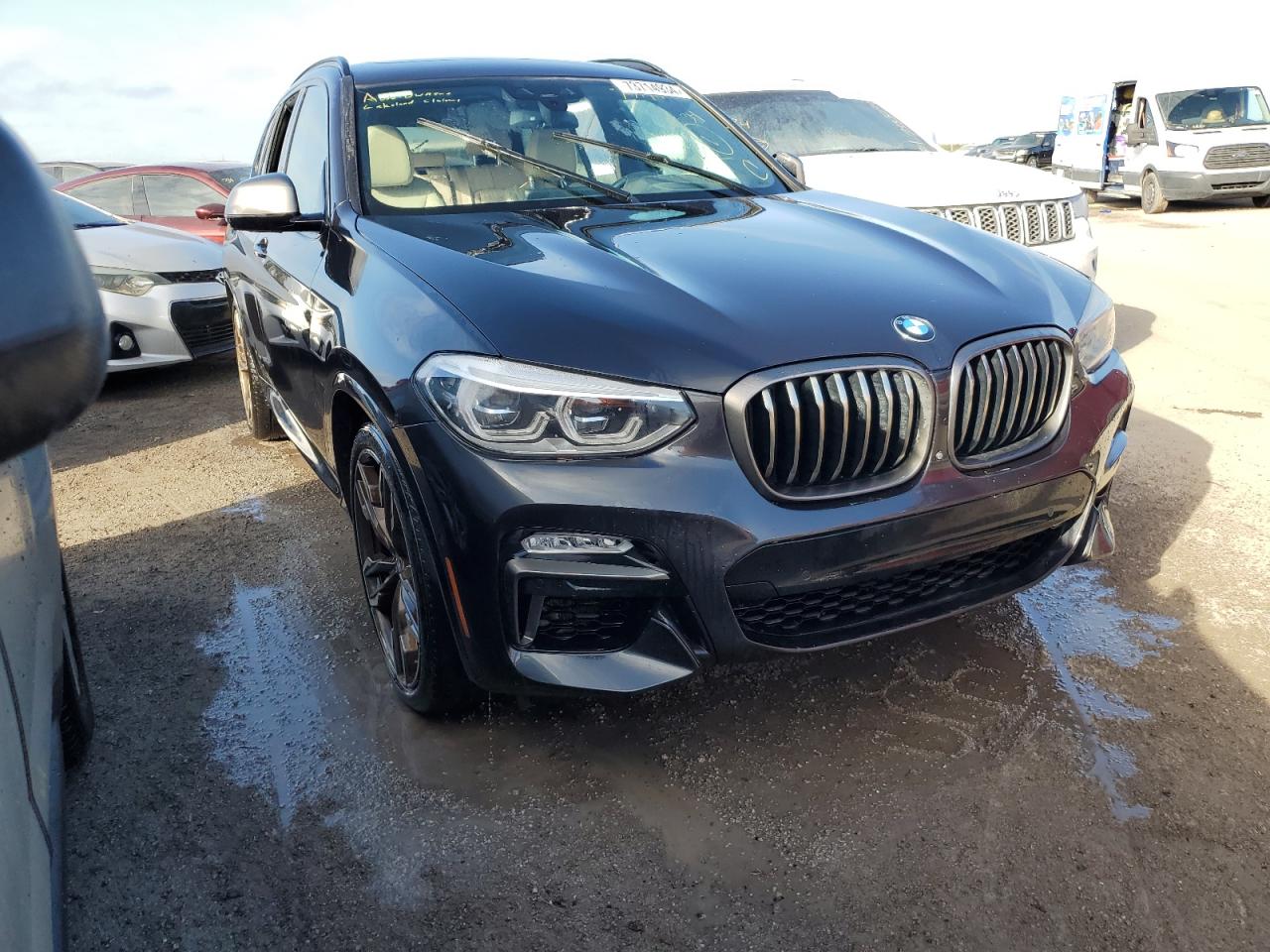 VIN 5UXTS3C56J0Z00742 2018 BMW X3 no.4