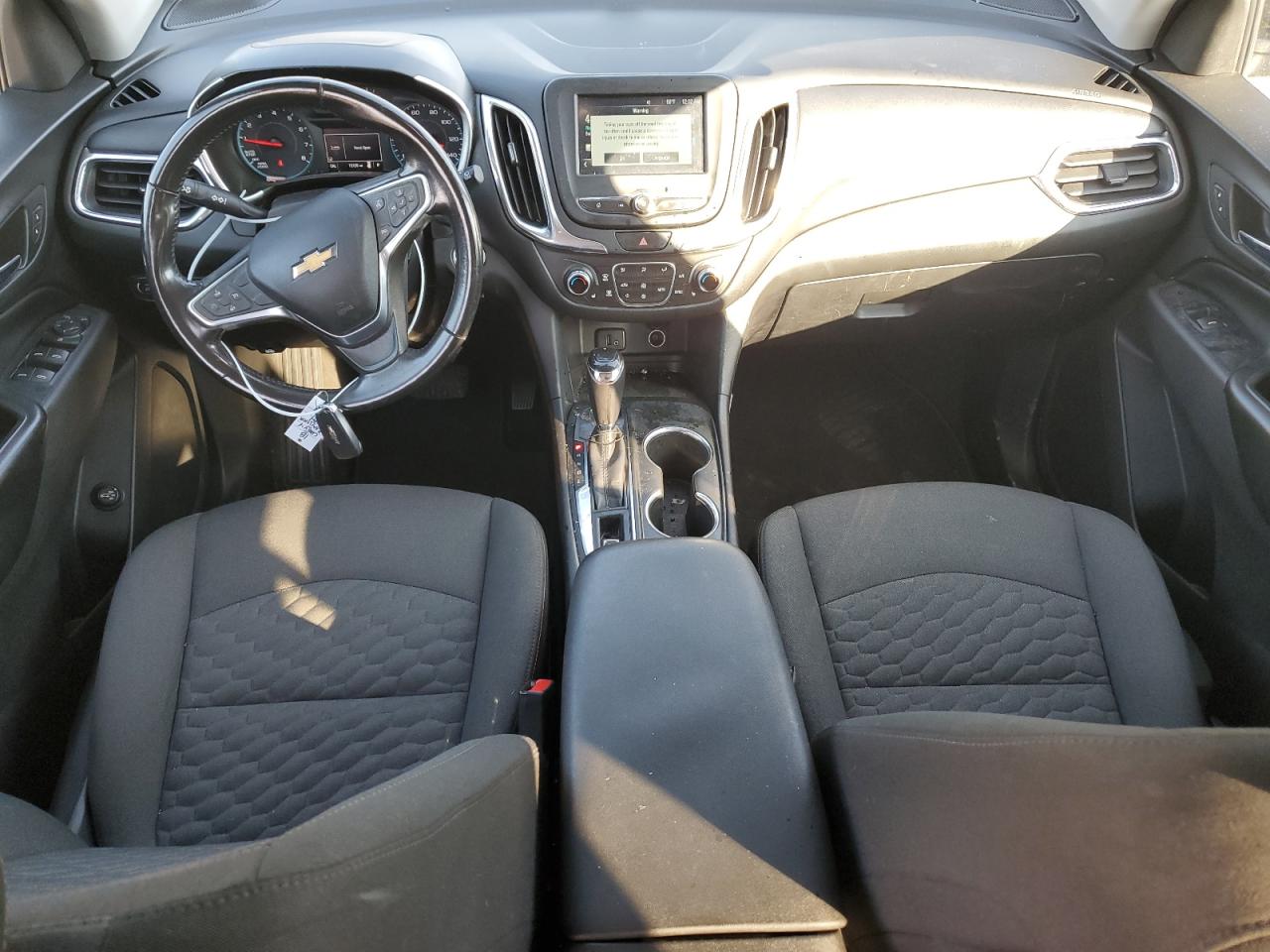 2018 Chevrolet Equinox - Image 8