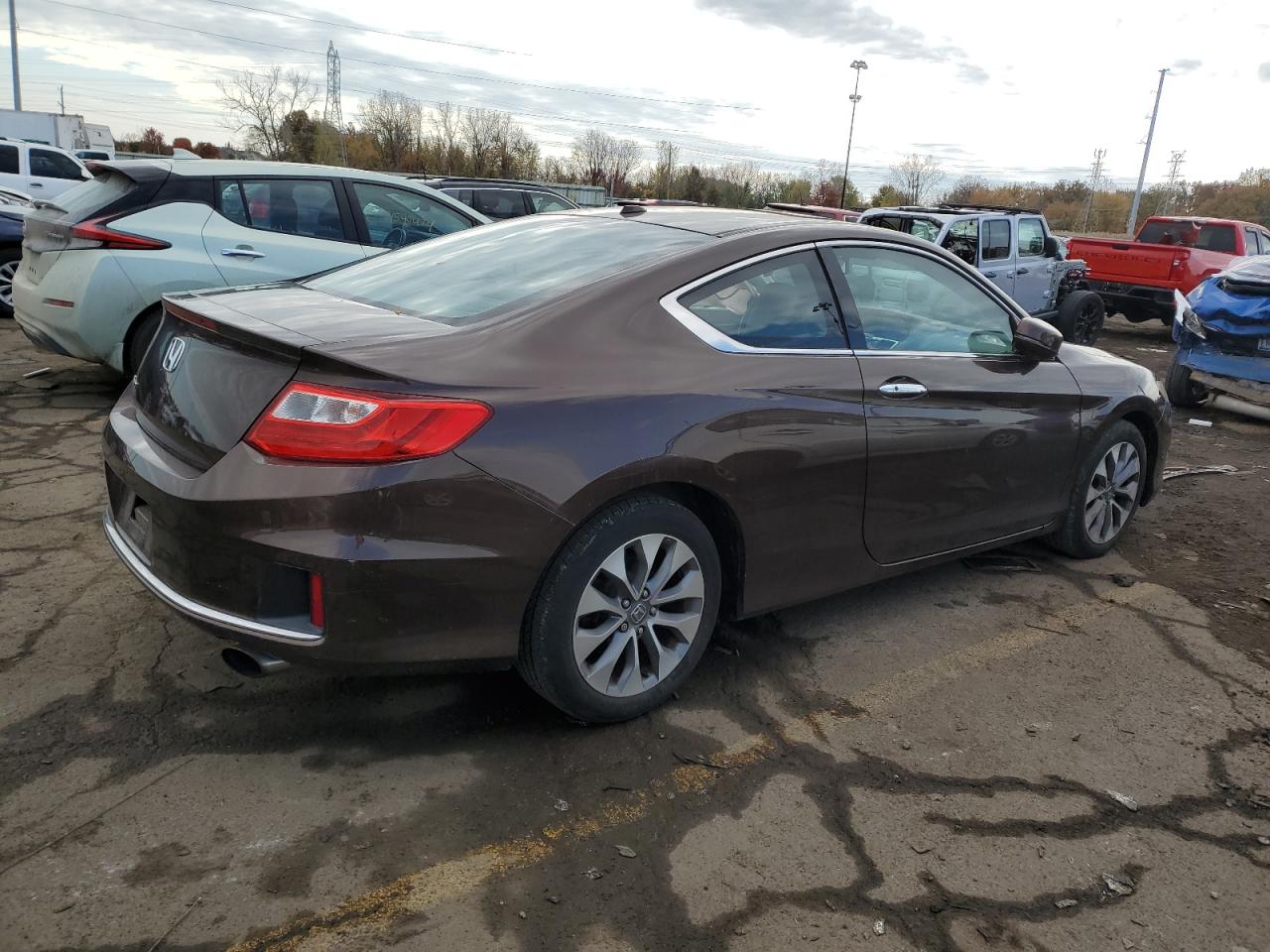 2015 Honda Accord Exl VIN: 1HGCT1B81FA004723 Lot: 77872464