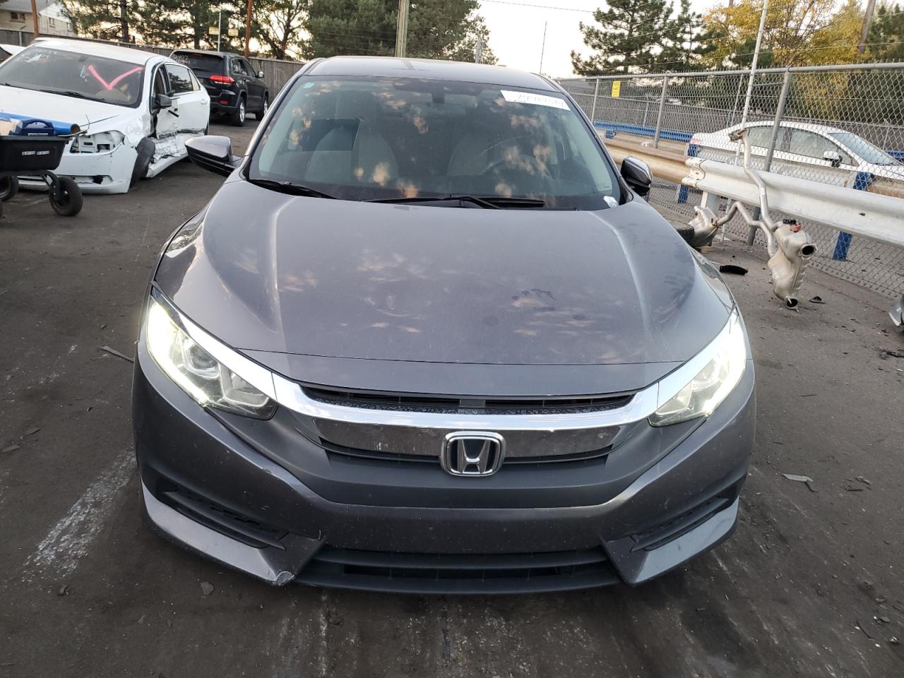 2HGFC2F51HH515288 2017 Honda Civic Lx