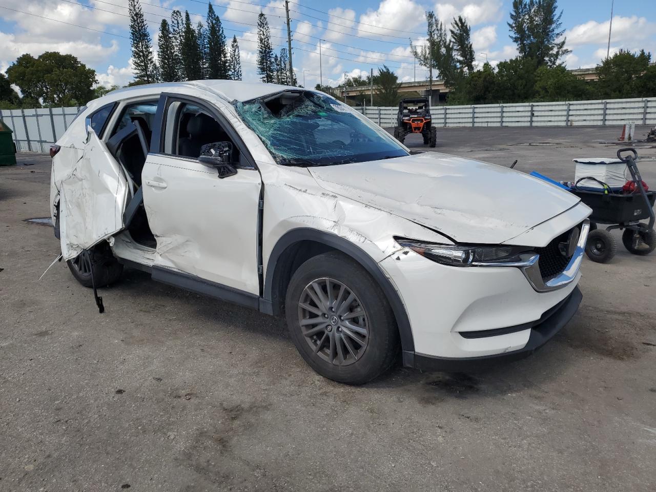 2021 Mazda CX-5 - Image 4