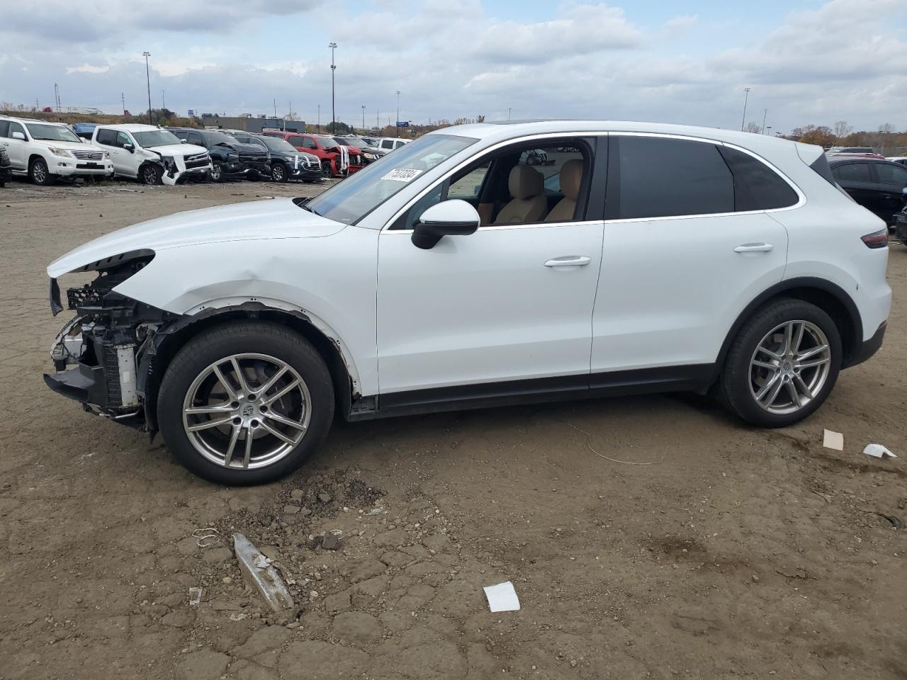 VIN WP1AA2AY8KDA09296 2019 PORSCHE CAYENNE no.1