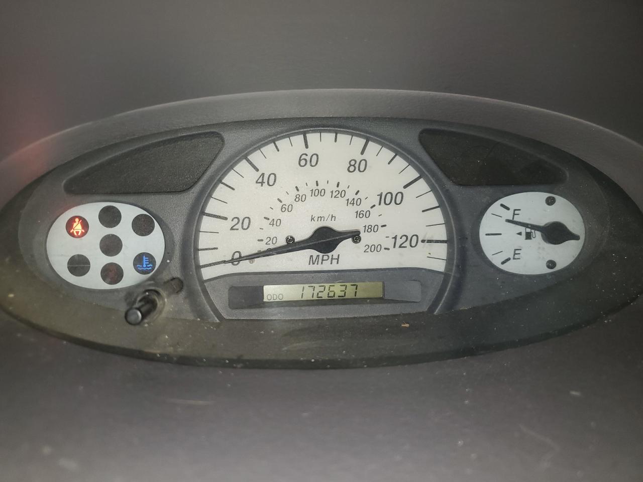 2000 Toyota Echo VIN: JTDBT1239Y0010261 Lot: 74932054