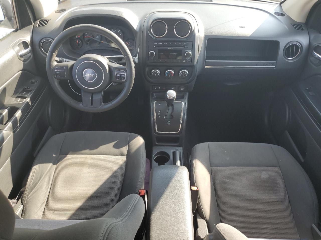 2011 Jeep Compass - Image 8
