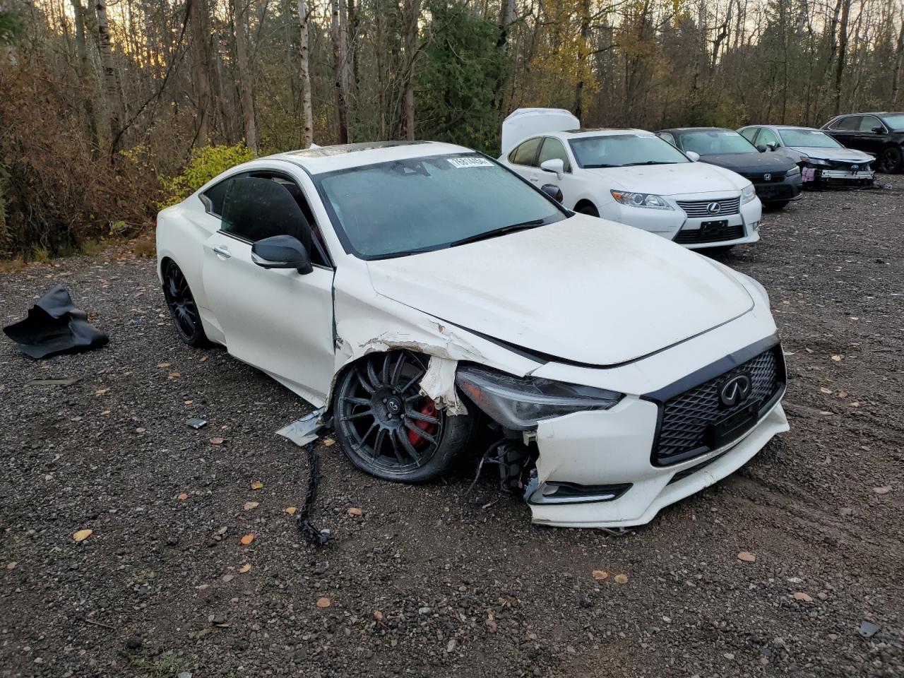 2019 Infiniti Q60 - Image 4