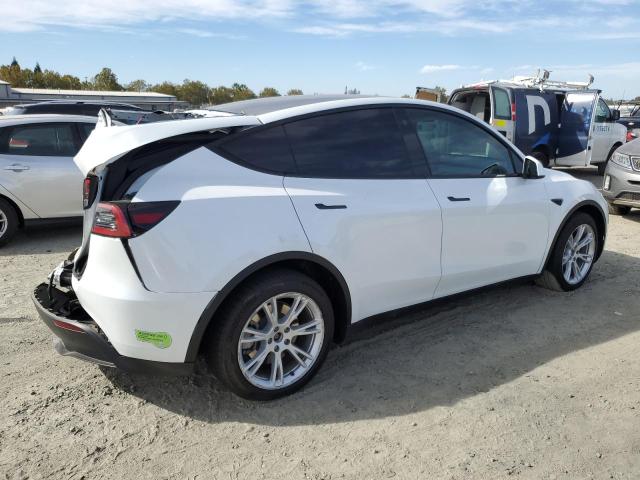 7SAYGDEE1PF633311 Tesla Model Y  3